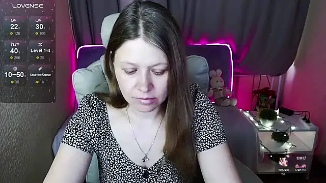 alekasamui online show from 27, 2, 2025