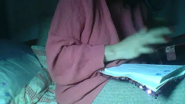 Alma Evelynne online show from 4, 2, 2026