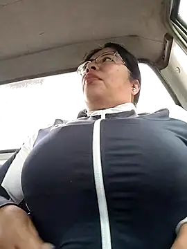 Snapshot of __valentina18 chatting on 21, 11, 2025 valentina18 online show from 21, 11, 2025