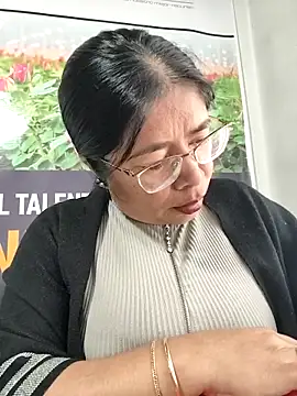   valentina18 online show from 24, 2, 2026