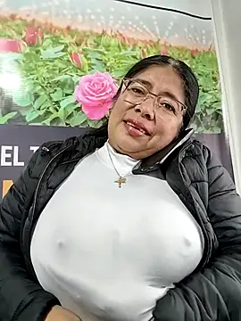   valentina18 online show from 6, 5, 2026