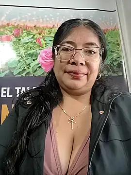   valentina18 online show from 15, 5, 2026