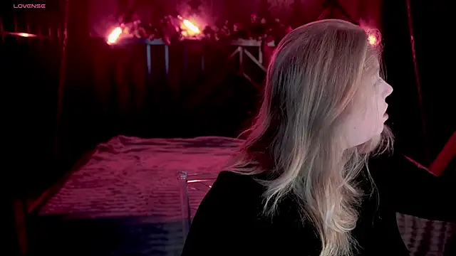 Snapshot of Tinker_Belll chatting on 9, 1, 2026 Tinker Belll online show from 9, 1, 2026