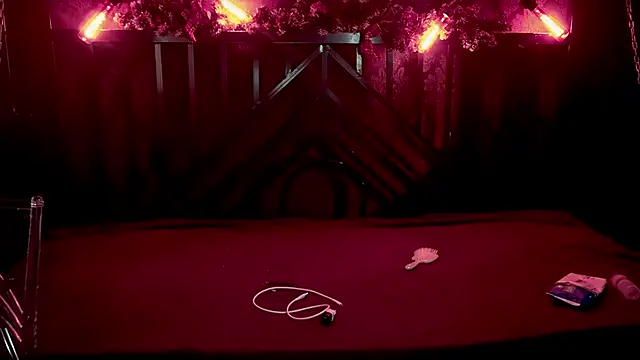 Snapshot of Tinker_Belll chatting on 6, 1, 2026 Tinker Belll online show from 6, 1, 2026