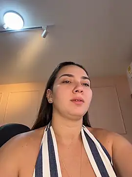 Snapshot of ava_blue chatting on 26, 4, 2026 ava blue online show from 26, 4, 2026