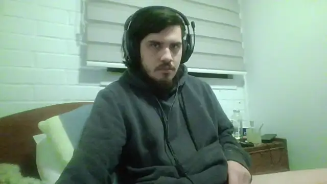 Snapshot of hung_weeb chatting on 1, 7, 2026 hung weeb online show from 1, 7, 2026