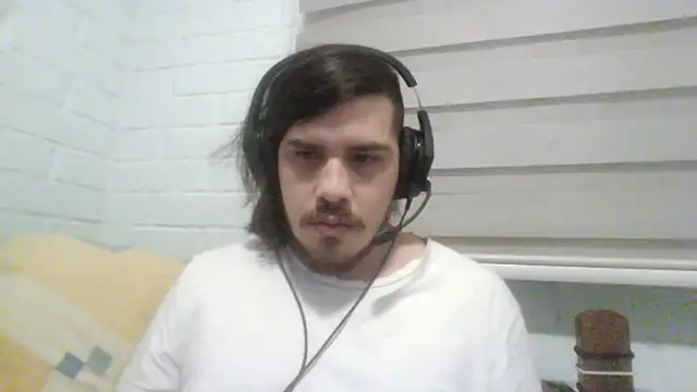 hung weeb online show from 3, 11, 2025