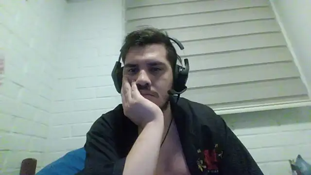 hung weeb online show from 6, 2, 2026