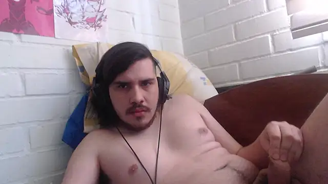 hung weeb online show from 30, 10, 2025