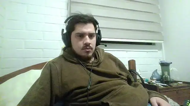 hung weeb online show from 15, 4, 2026