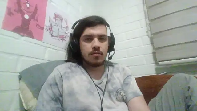 hung weeb online show from 28, 10, 2025