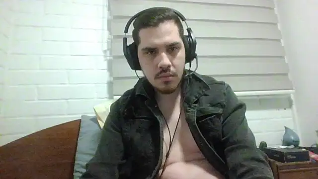 hung weeb online show from 19, 11, 2025