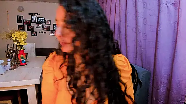 emma luxy online show from 14, 1, 2026