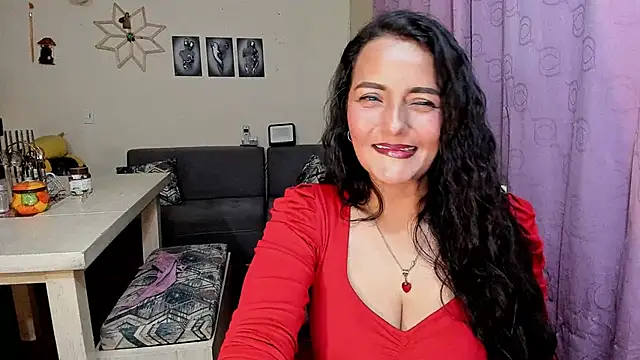 emma luxy online show from 30, 4, 2026