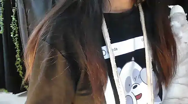 Snapshot of JannatDoll1 chatting on 4, 2, 2025 JannatDoll1 online show from 4, 2, 2025