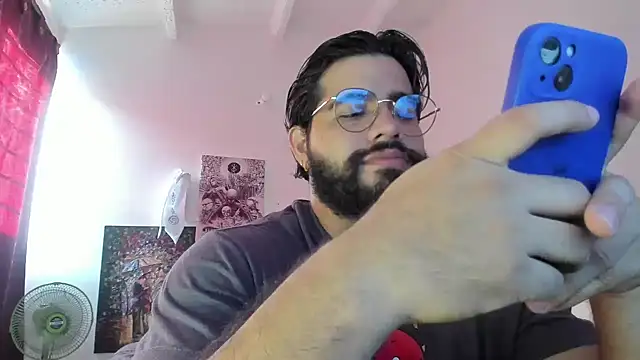 Snapshot of _Coddygold_ chatting on 12, 3, 2025 Coddygold online show from 12, 3, 2025