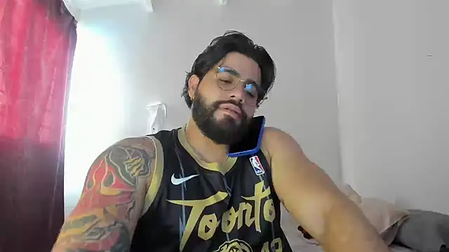 Snapshot of _Coddygold_ chatting on 24, 2, 2025 Coddygold online show from 24, 2, 2025