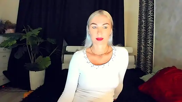 Snapshot of _SABOTAGE_ chatting on 16, 6, 2026 SABOTAGE online show from 16, 6, 2026