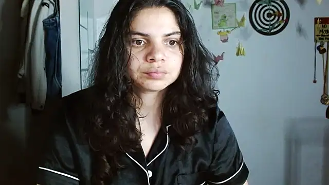 Nikkykora15 online show from 15, 4, 2026