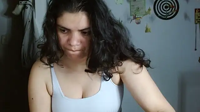 Nikkykora15 online show from 2, 4, 2026