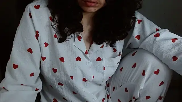 Nikkykora15 online show from 18, 12, 2025