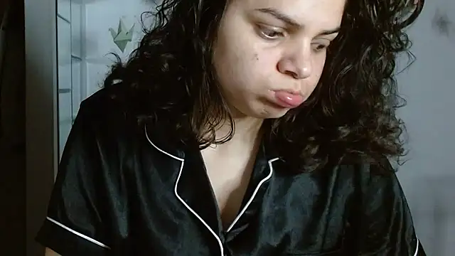 Nikkykora15 online show from 15, 1, 2026