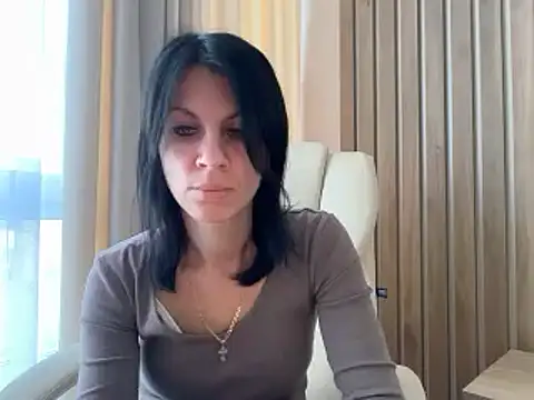 Snapshot of InjaAtHome chatting on 15, 10, 2025 InjaAtHome online show from 15, 10, 2025