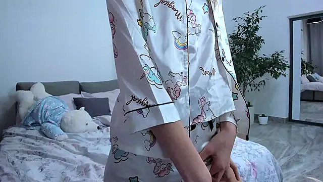 elikako online show from 4, 2, 2025