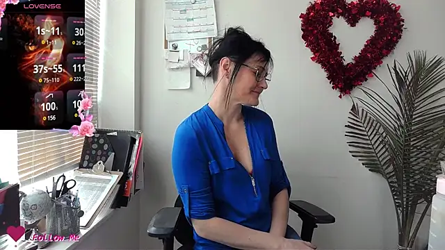 Snapshot of City_Kat chatting on 17, 1, 2025 City Kat online show from 17, 1, 2025