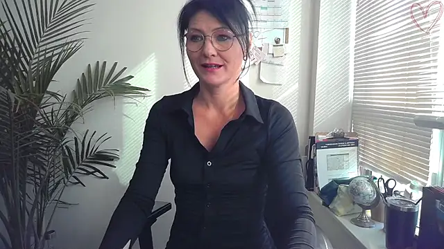 City Kat online show from 17, 11, 2025