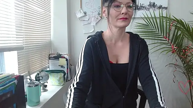 City Kat online show from 10, 4, 2026