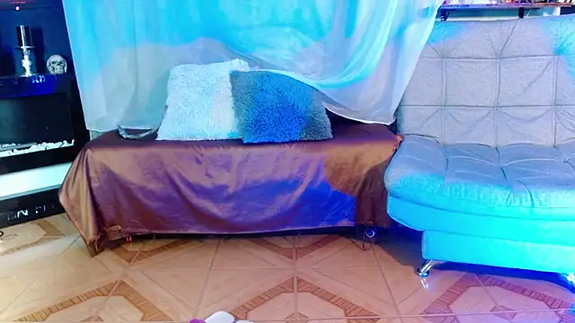 julieth sex1 online show from 5, 4, 2026