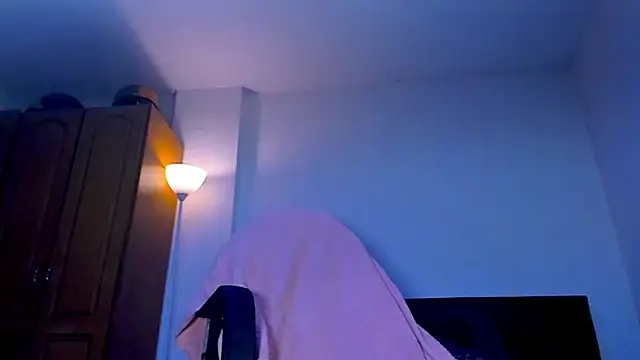 Snapshot of Eiden_allenx chatting on 31, 5, 2026 Eiden allenx online show from 31, 5, 2026