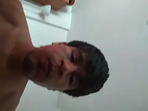 Snapshot of Eiden_allenx chatting on 8, 7, 2026 Eiden allenx online show from 8, 7, 2026