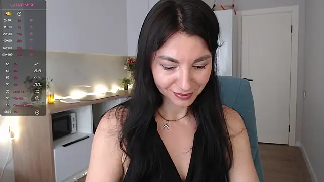Mary love16 online show from 19, 6, 2026
