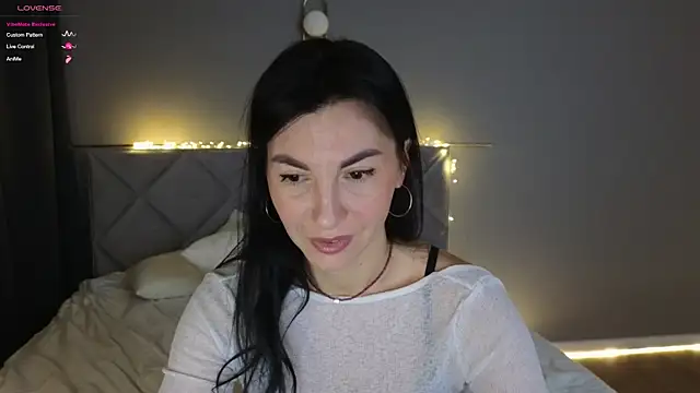 Mary love16 online show from 10, 11, 2025