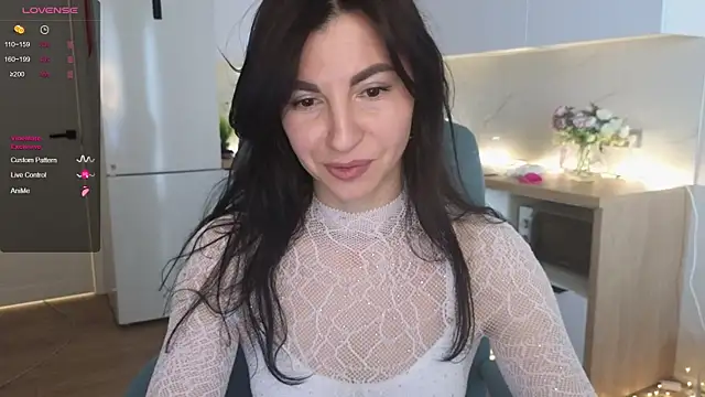 Snapshot of Mary_love16 chatting on 8, 5, 2026 Mary love16 online show from 8, 5, 2026