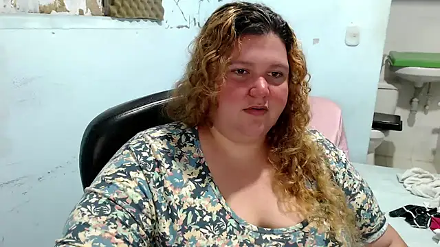 Snapshot of squirt322bbw chatting on 18, 6, 2026 squirt322bbw online show from 18, 6, 2026