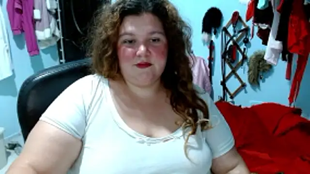 squirt322bbw online show from 2, 12, 2025