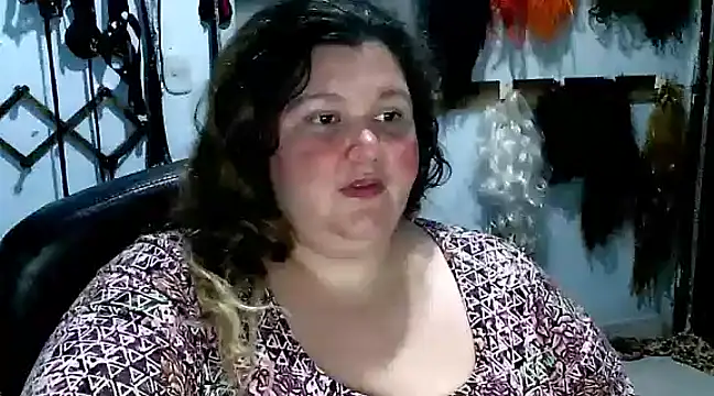 squirt322bbw online show from 12, 3, 2025