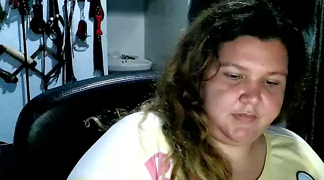 squirt322bbw online show from 25, 2, 2025