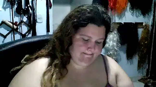 squirt322bbw online show from 11, 3, 2025
