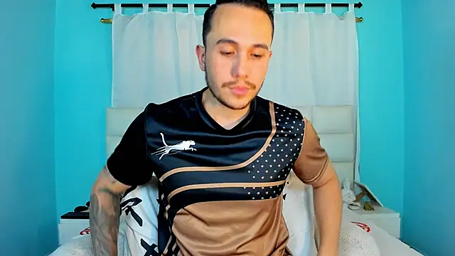 Snapshot of juan__jimenez chatting on 18, 11, 2025 juan jimenez online show from 18, 11, 2025