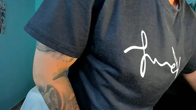 juan  jimenez online show from 4, 4, 2026