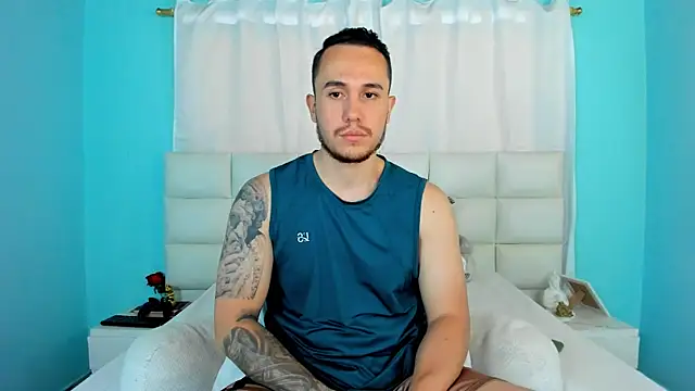 Snapshot of juan__jimenez chatting on 8, 10, 2025 juan jimenez online show from 8, 10, 2025