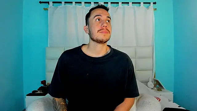 Snapshot of juan__jimenez chatting on 20, 11, 2025 juan jimenez online show from 20, 11, 2025