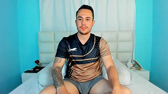 Snapshot of juan__jimenez chatting on 27, 10, 2025 juan jimenez online show from 27, 10, 2025