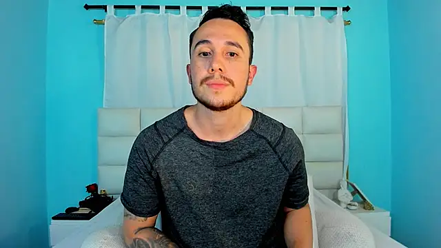 Snapshot of juan__jimenez chatting on 1, 12, 2025 juan jimenez online show from 1, 12, 2025