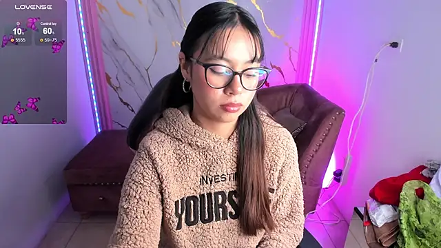 Nasha abby online show from 9, 7, 2026