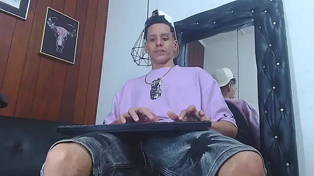 GaboReyes online show from 2, 2, 2025
